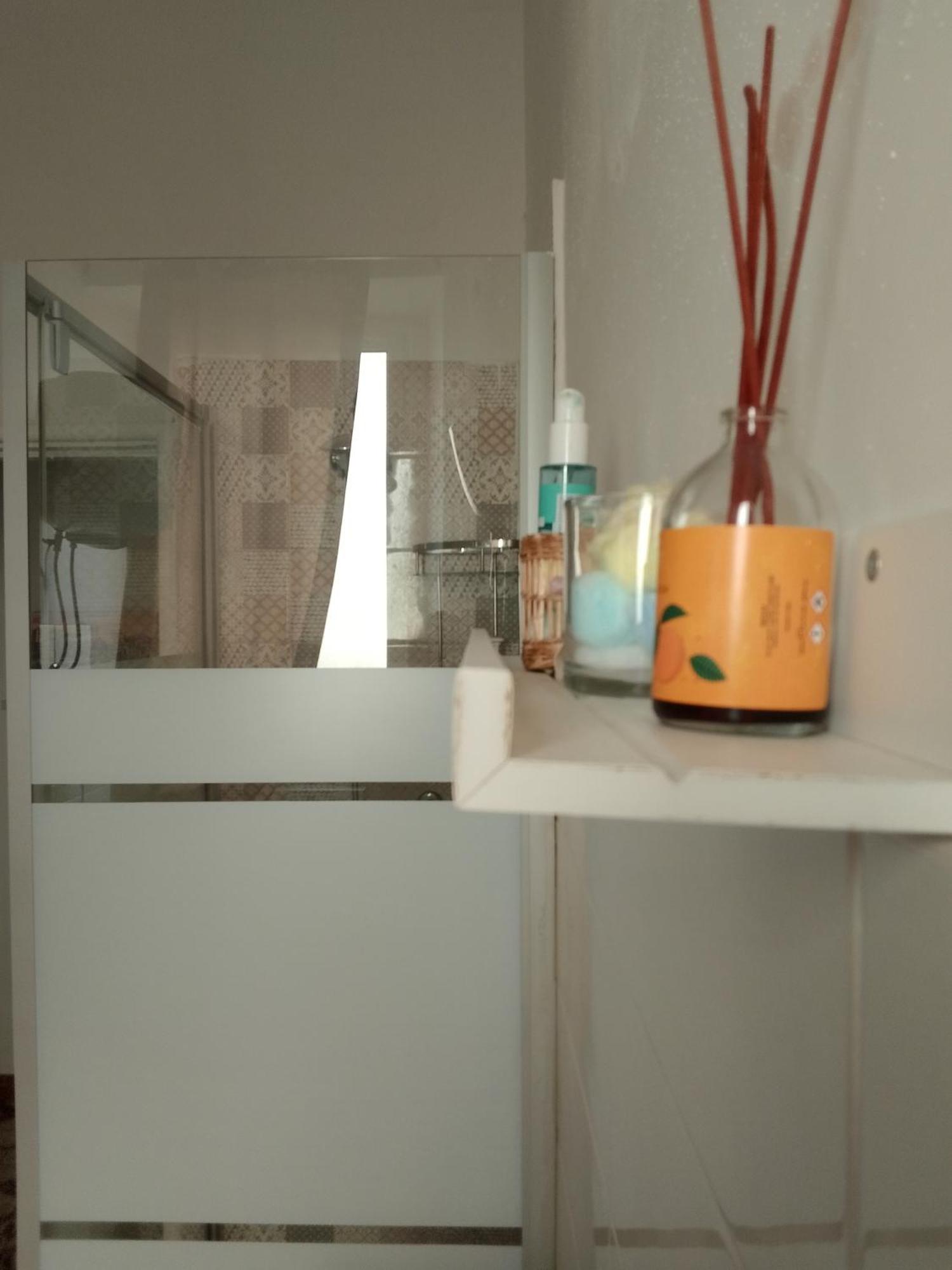 Sostaoplontina Casa Vacanza Torre Annunziata Buitenkant foto